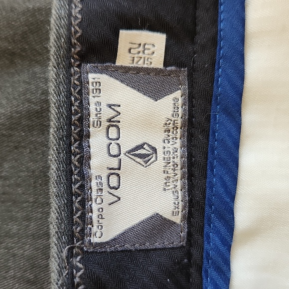 Black dress pants - Picture 3 of 5